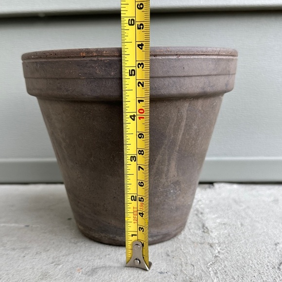 Dark Basalt Clay Standard Flower Pot Planter - Picture 14 of 14